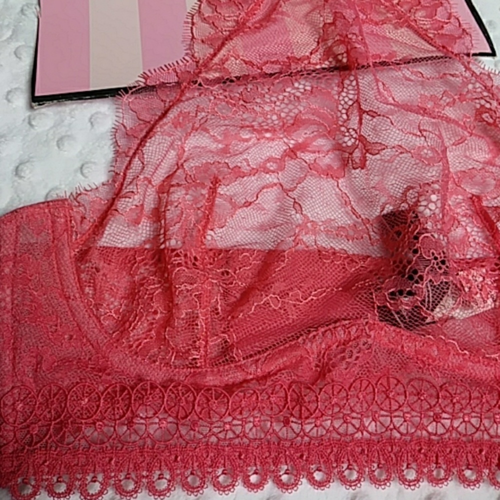 VS Very Sexy High Neck Lace Bra - Picture 3 of 5